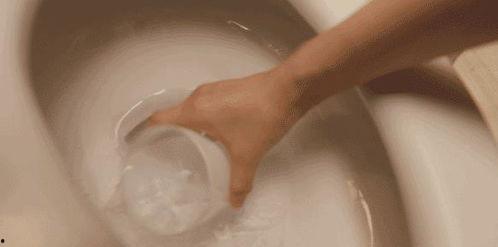 马桶吃瓜群众,揭秘网络热议背后的真相