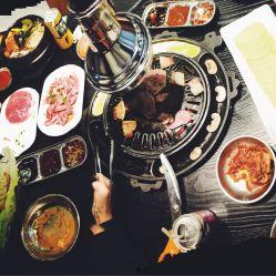 吃瓜阿亲家烤肉,探寻地道风味，共享美味时光